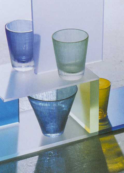 acrylic_.jpg (23656 bytes)